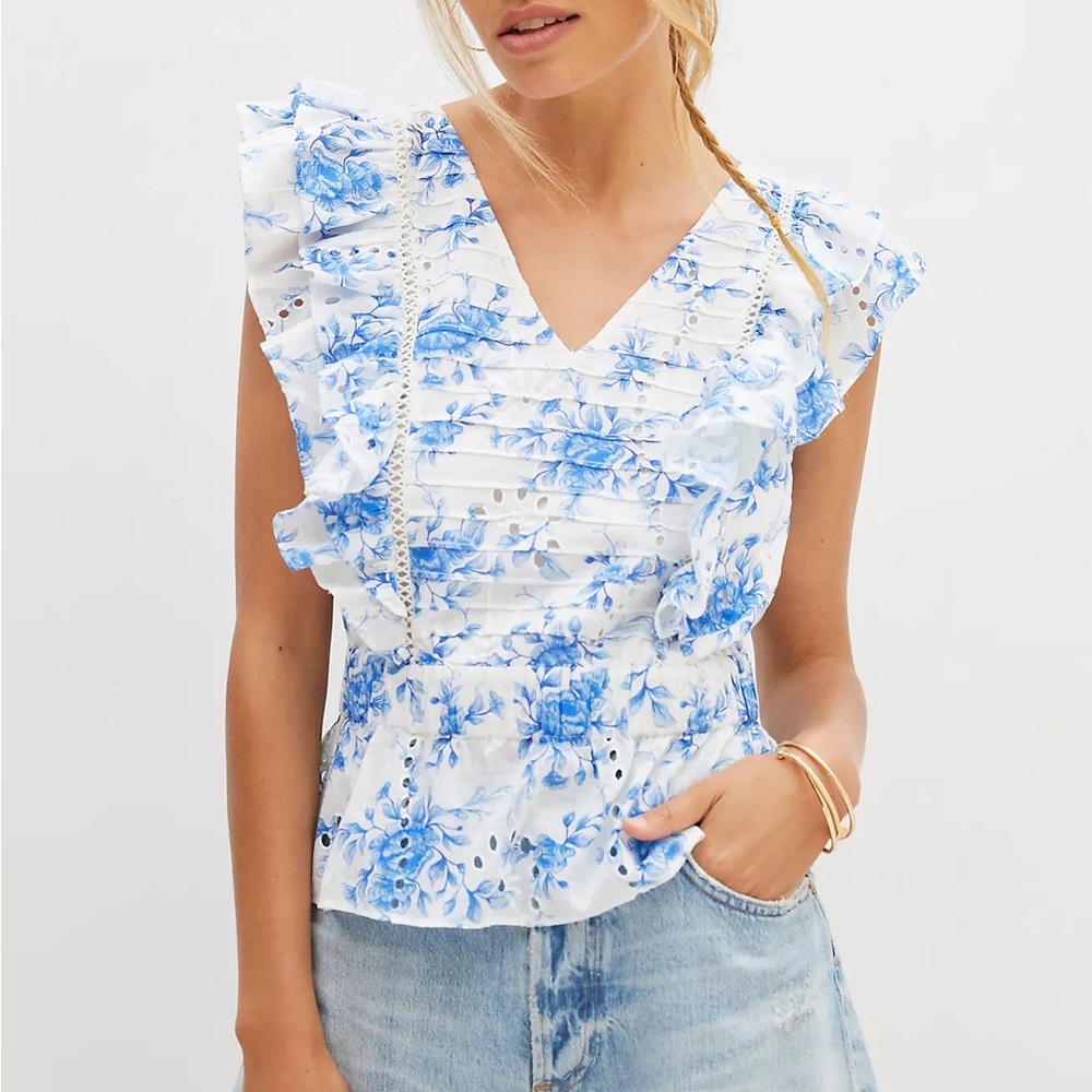 Anthropologie  Forever That Girl  Floral Ruffled Blouse p2p20